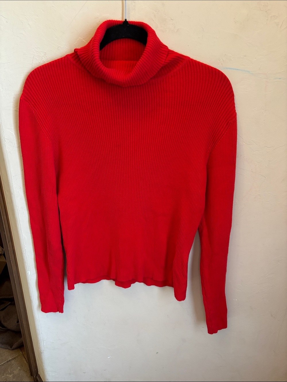 Pierre Cardin high neck top! Small